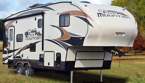 Fox Mountain 235RLS | Top 2017 fifth wheels